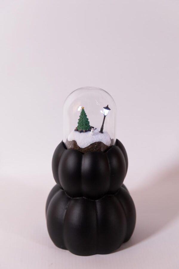 Christmas Snowman Mini Diorama - Image 2